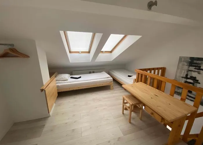 Kleine Schoene Doppelhaushaelfte *