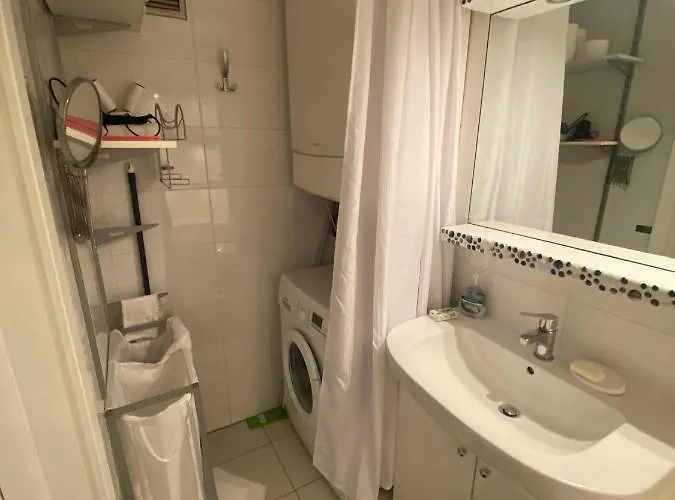 Kleine Schoene Doppelhaushaelfte Appartement Częstochowa